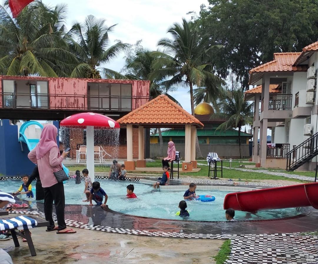 Tunas Resort Port Dickson Exterior foto