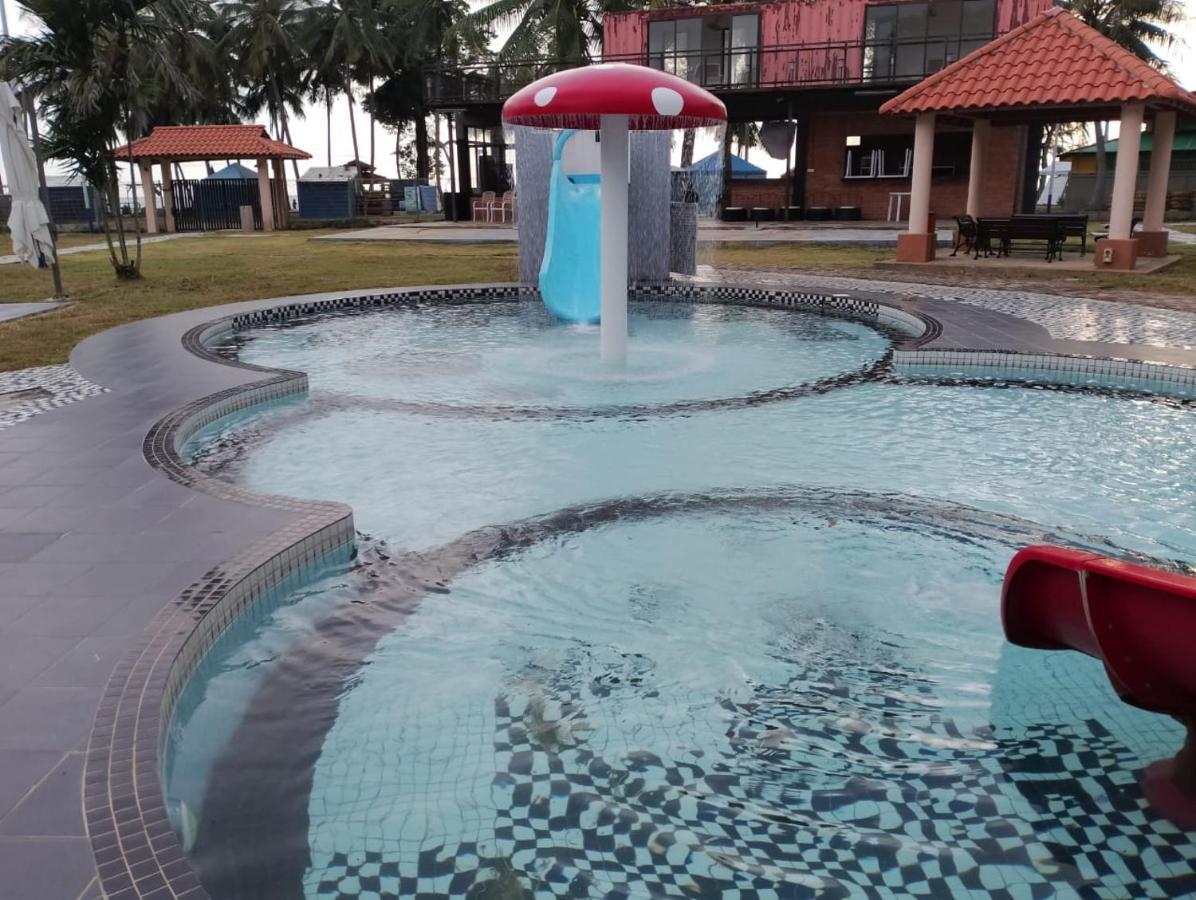 Tunas Resort Port Dickson Exterior foto